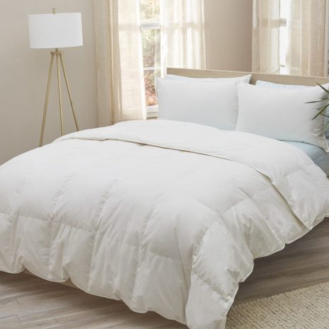 Byrnes' Crate Supreme Luxury Down Comforter Byrnes' Crate Supreme Luxury Down Comforter