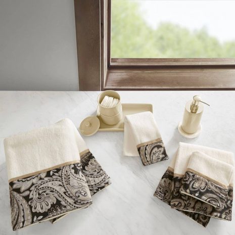 Traditional Black Jacquard Towel Suite - Byrne's Crate